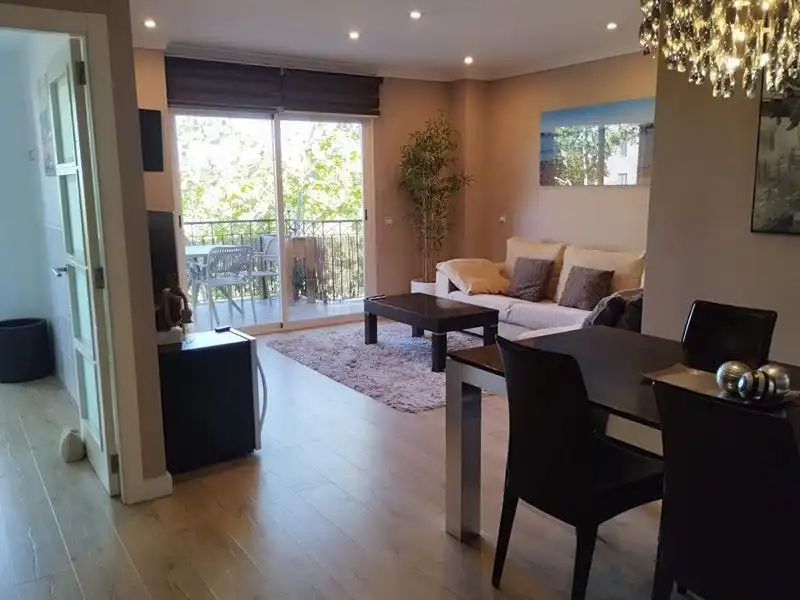 Sala d'estar de Pis de lloguer en  Palma de Mallorca amb Aire condicionat, Calefacció i Parquet