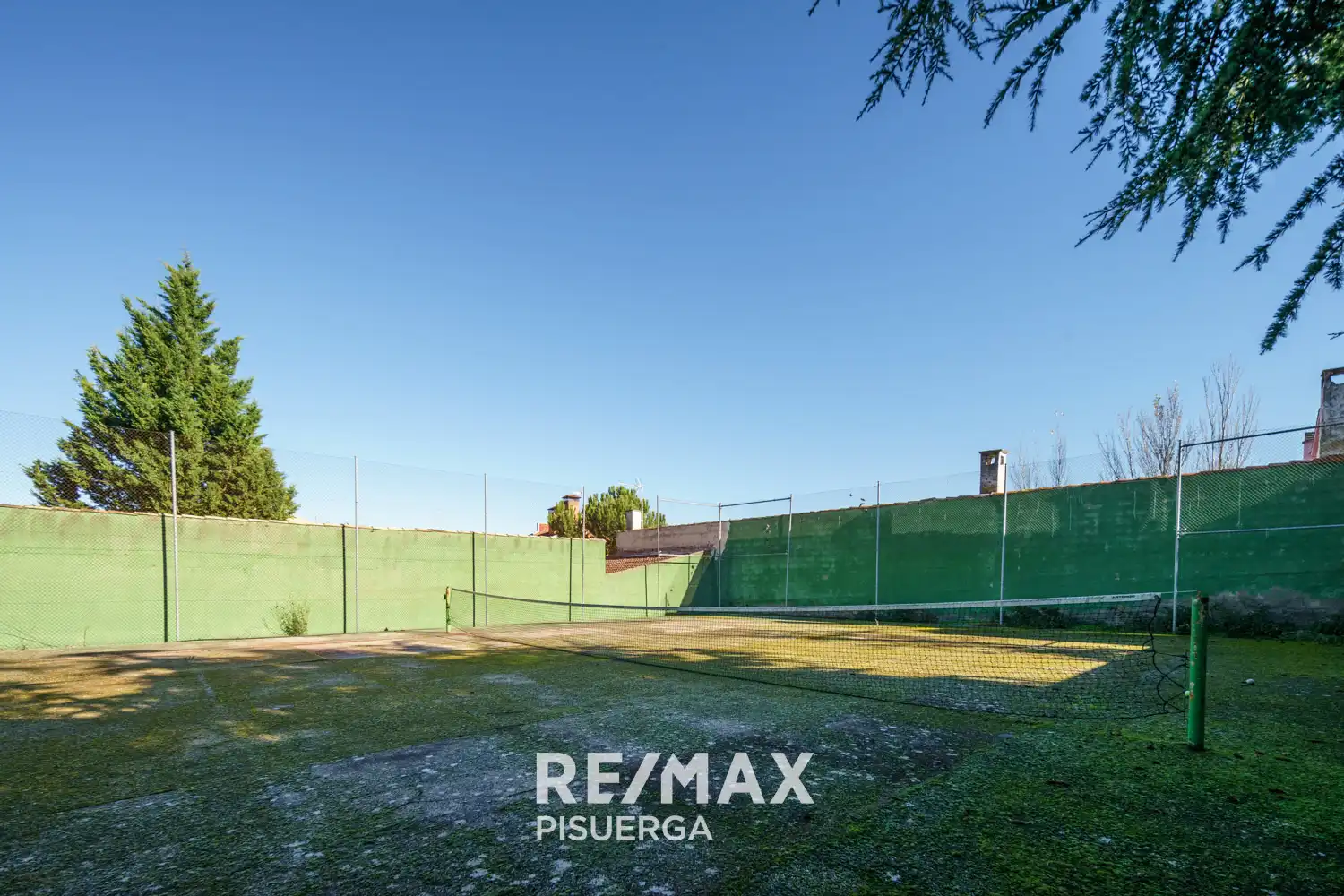 Jardí de Casa o xalet en venda en Tudela de Duero amb Calefacció, Jardí privat i Terrassa