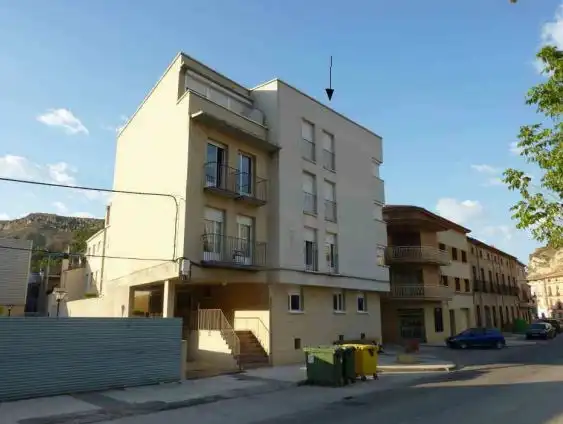 Flat with lift for sale in JARNES BENJAMIN