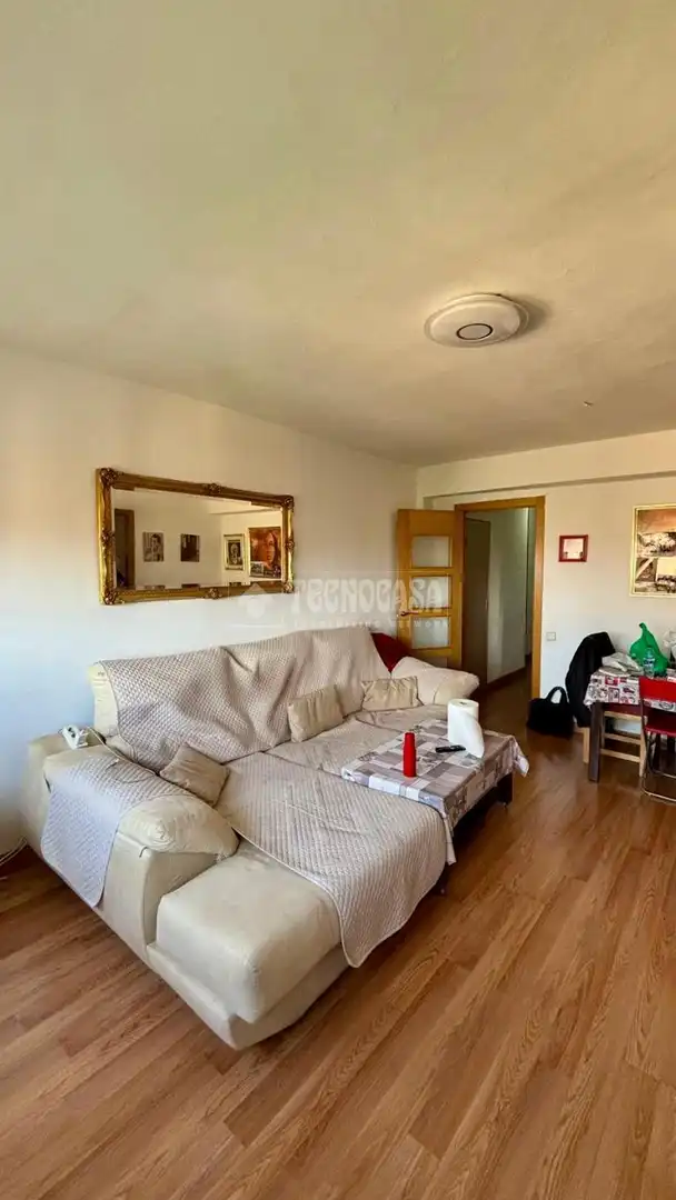 Living room of Flat for sale in Madrid