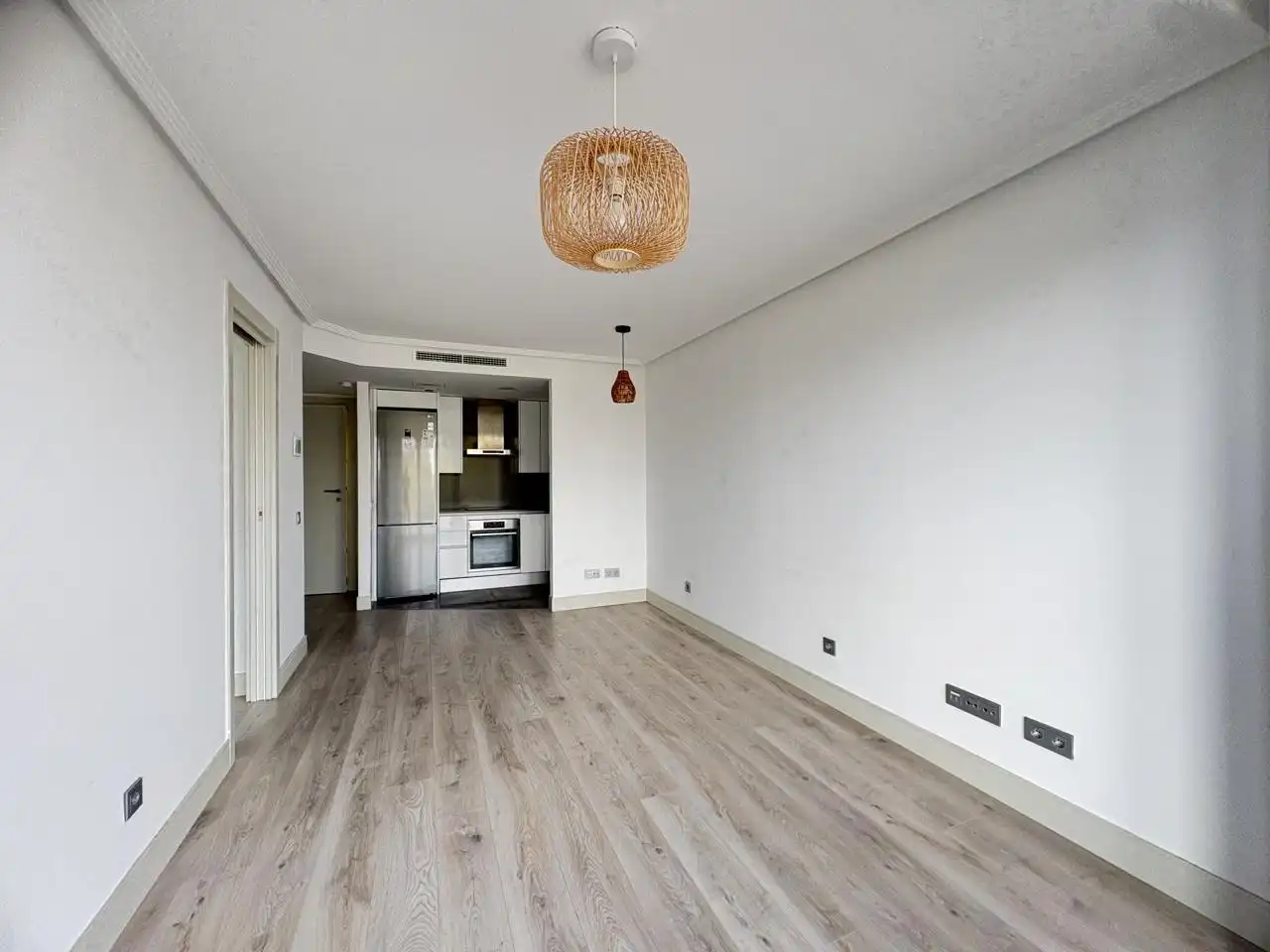 Living room of Flat for rent in Fuencarral - El Pardo