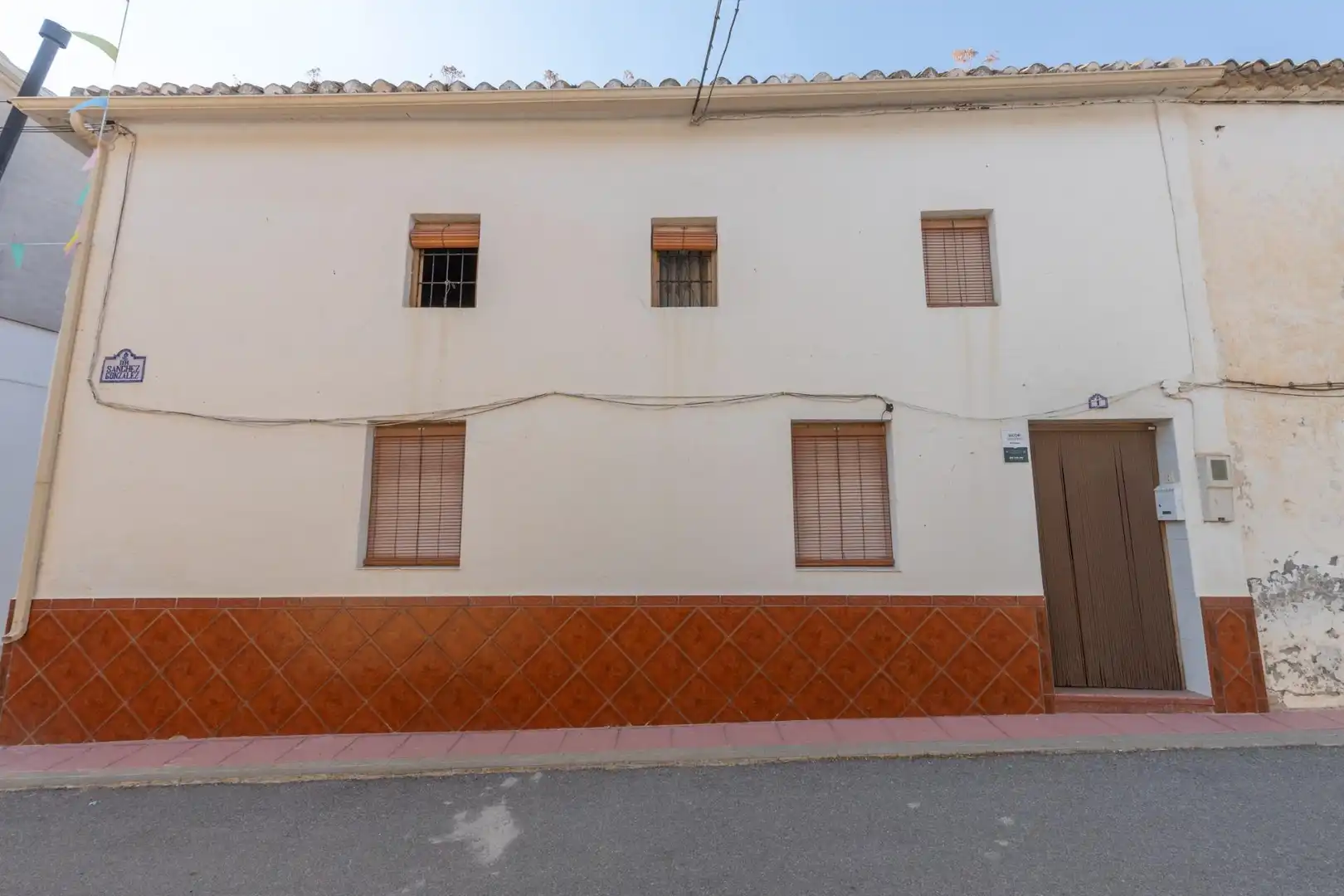 Vista exterior de Casa o xalet en venda en Morelábor amb Terrassa i Alarma