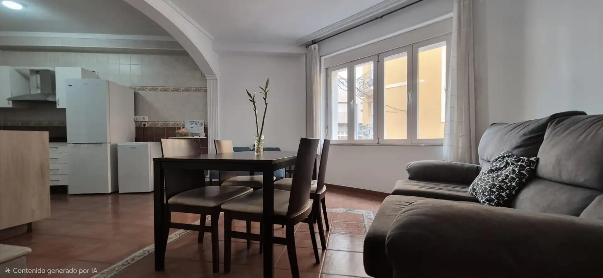 Comedor de Edificio en venta en Almería