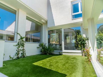 Garden of House or chalet for sale in Las Rozas de Madrid  with Air Conditioner, Heating and Private garden