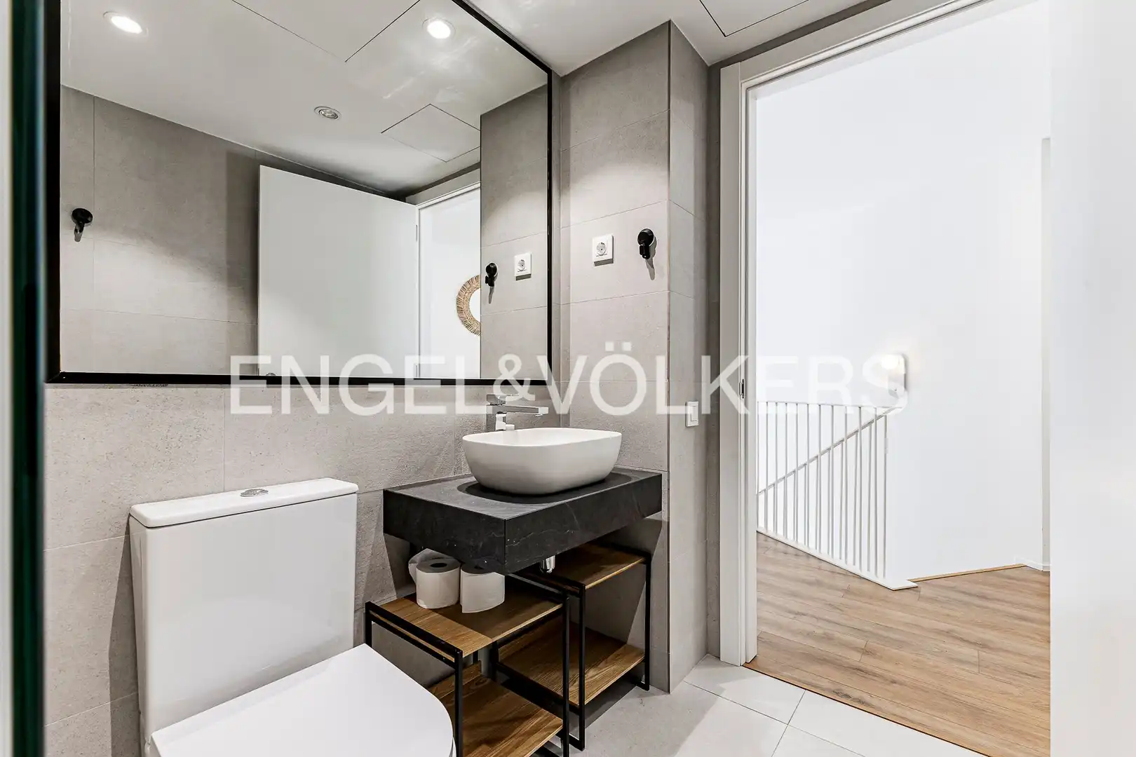 Balcony of Duplexes for rent in Barcelona  with Air Conditioner, Heating and Private garden
