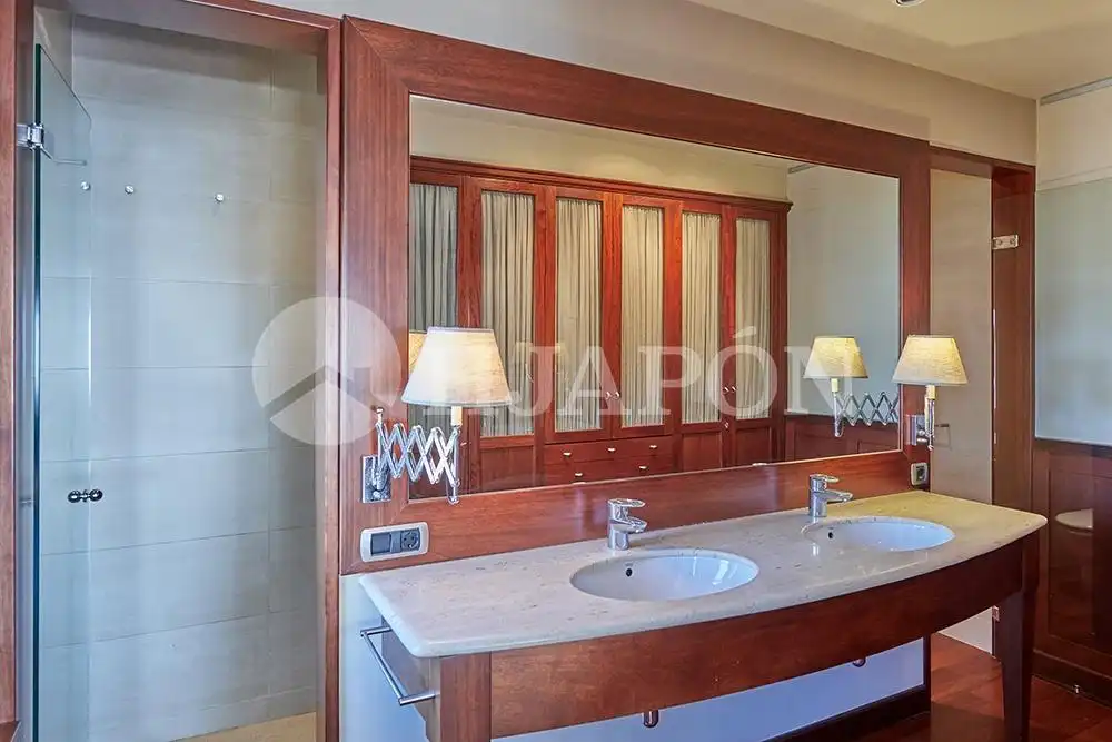 Baño de Casa o chalet en venta en Alella con Aire acondicionado, Calefacción y Jardín privado