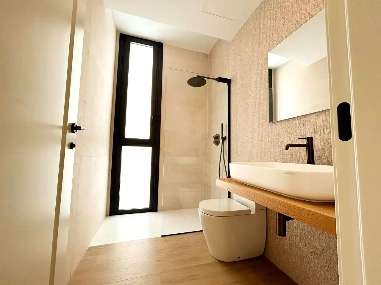 Bathroom of Detached homes for sale in Málaga  with Air Conditioner, Heating and Private garden