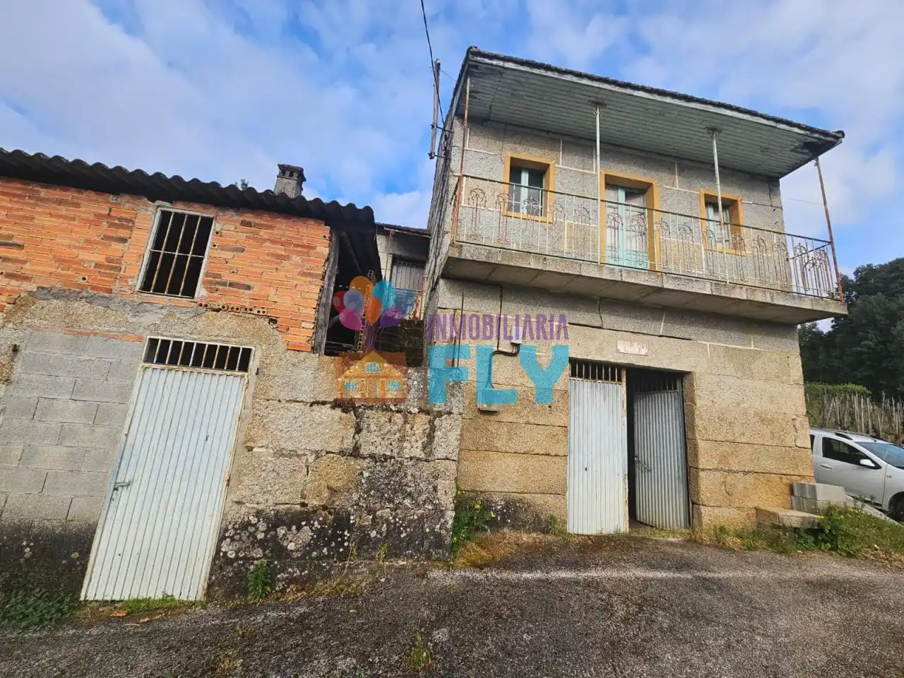 Exterior view of Houses for sale in Toén  with Private garden