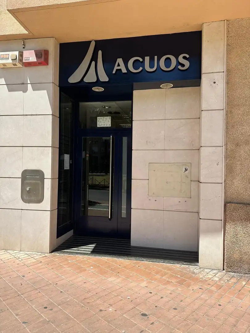 Vista exterior de Local de alquiler en San Fernando con Aire acondicionado y Amueblado