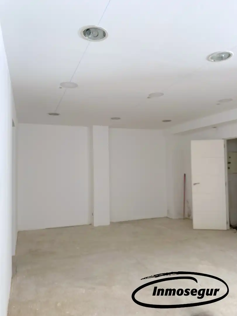 Local en venta en Salou