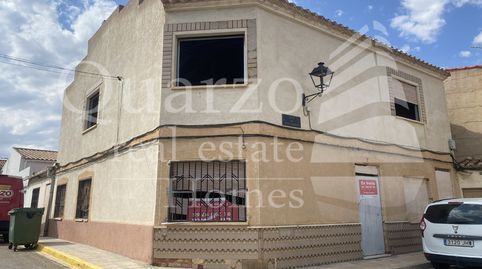 En venta estupenda vivienda adosada en Tobarra