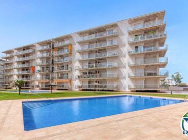 Attico con piscina in vendita a Avinguda de Santa Margarida
