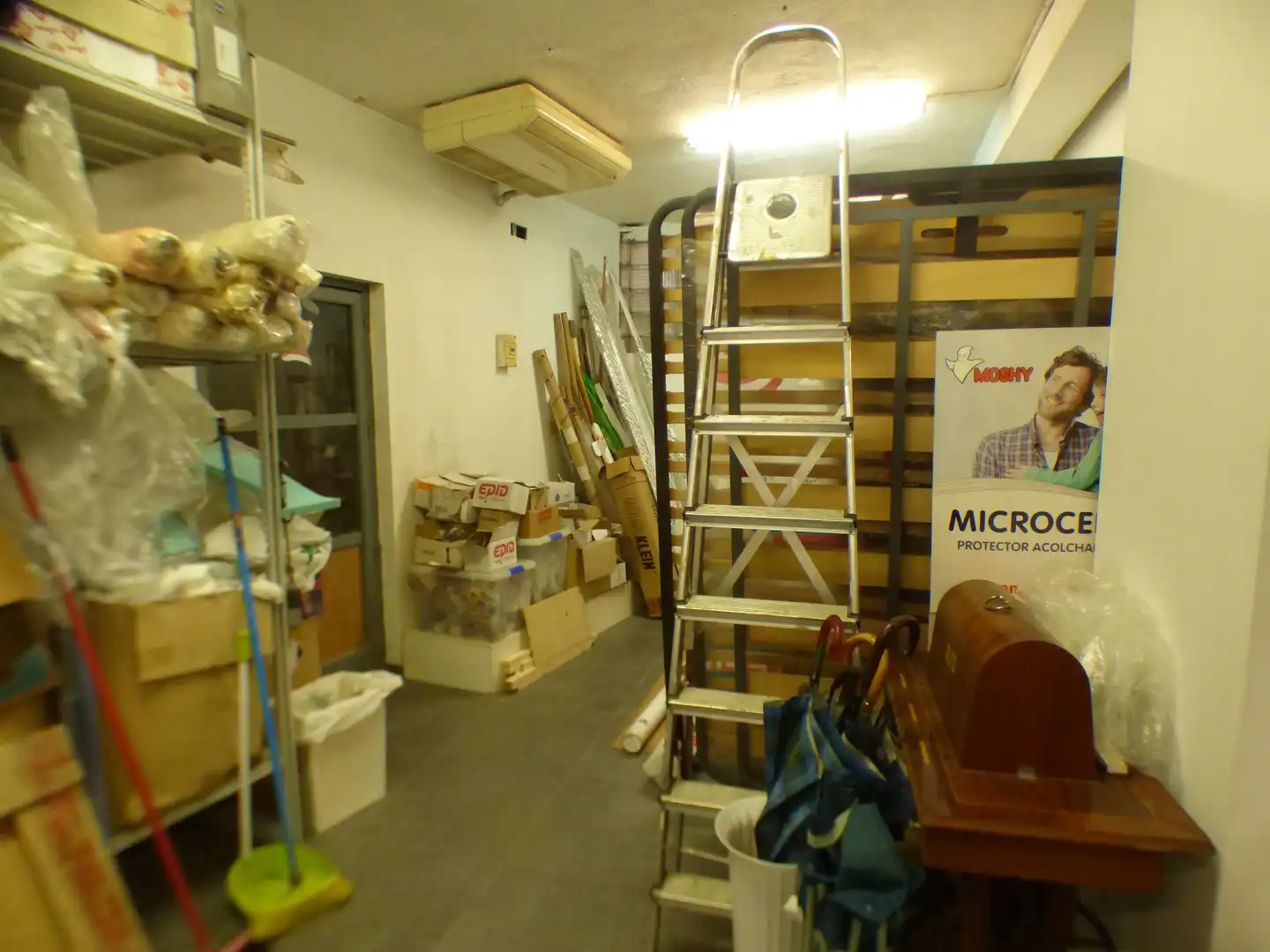 Local de alquiler en Girona con Calefacción