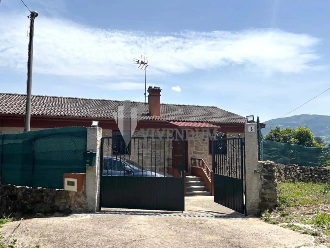 Vista exterior de Casa o chalet en venta en Arbo con Calefacción, Jardín privado y Terraza