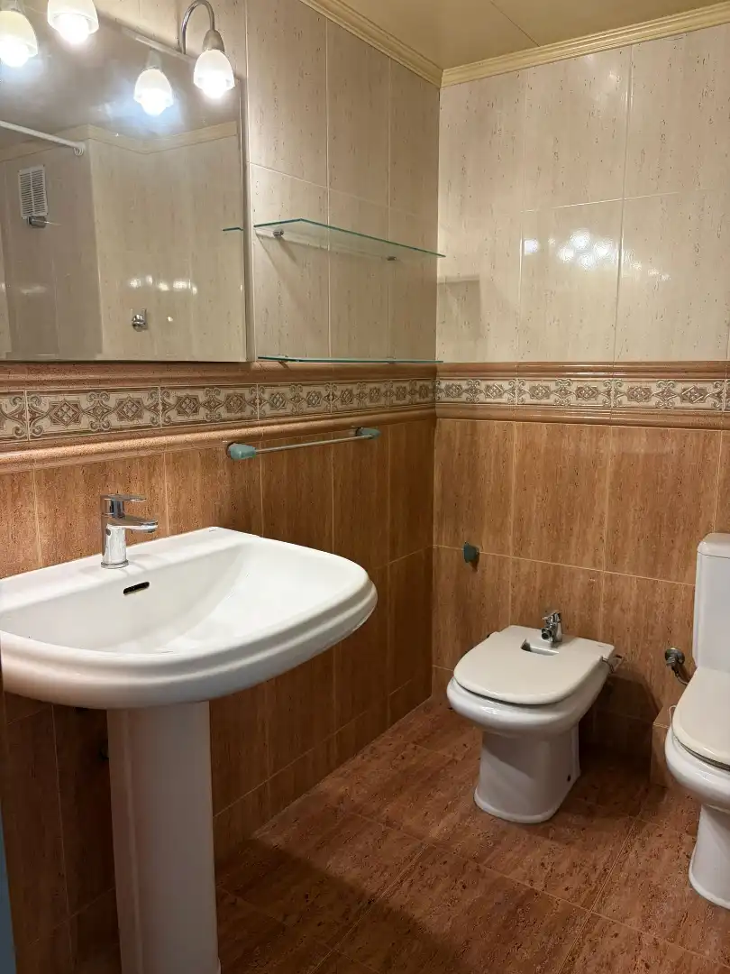 Baño de Piso en venta en Barcelona con Aire acondicionado, Calefacción y Amueblado