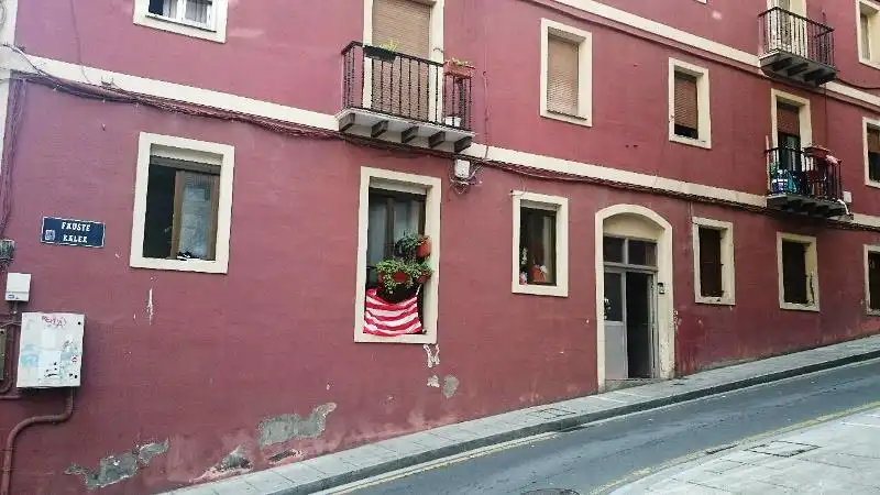 Piso en venta en FAUSTE, Kalero - Basozelai