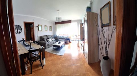 Image 2 of the listing