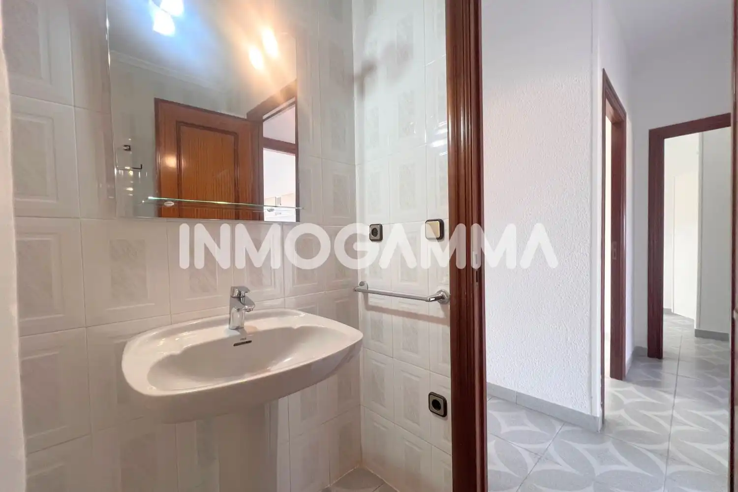 Baño de Piso en venta en Favara con Terraza
