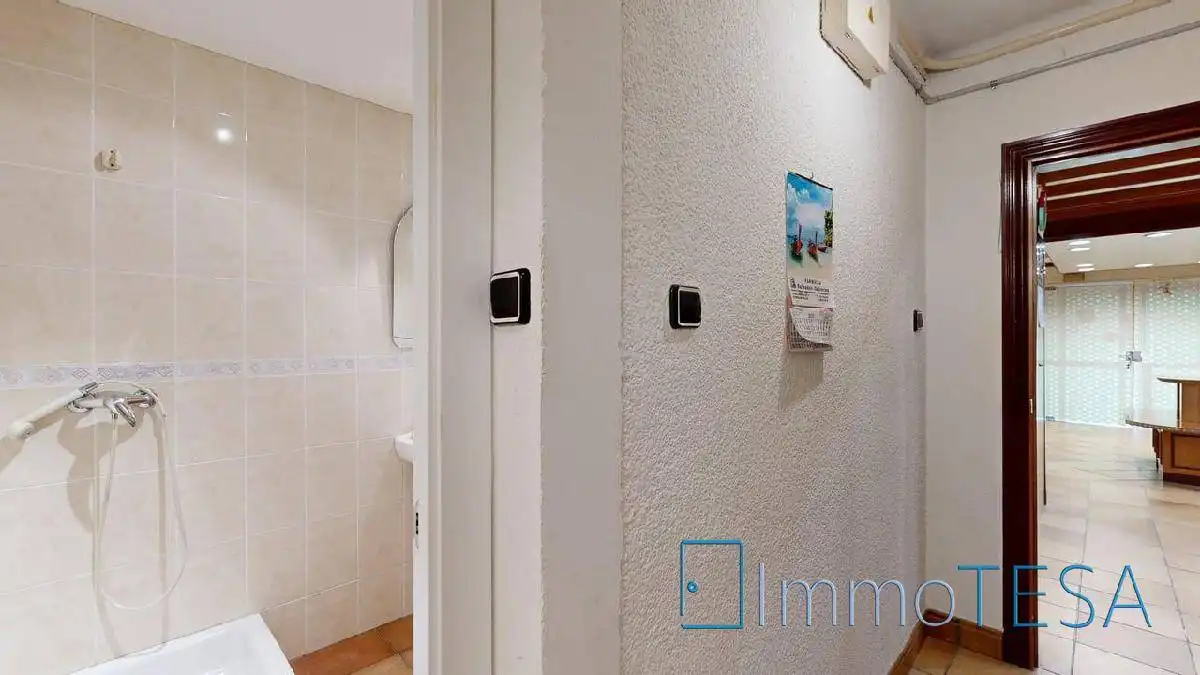Local commercial à vendre à Centre - Eixample – Can Llobet, imagen 8