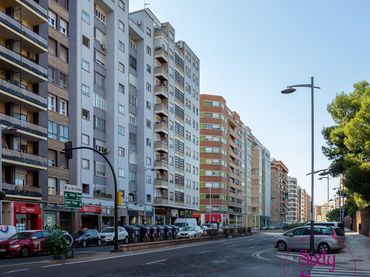 Pis amb ascensor en venda a Calle del Tenor Fleta 38