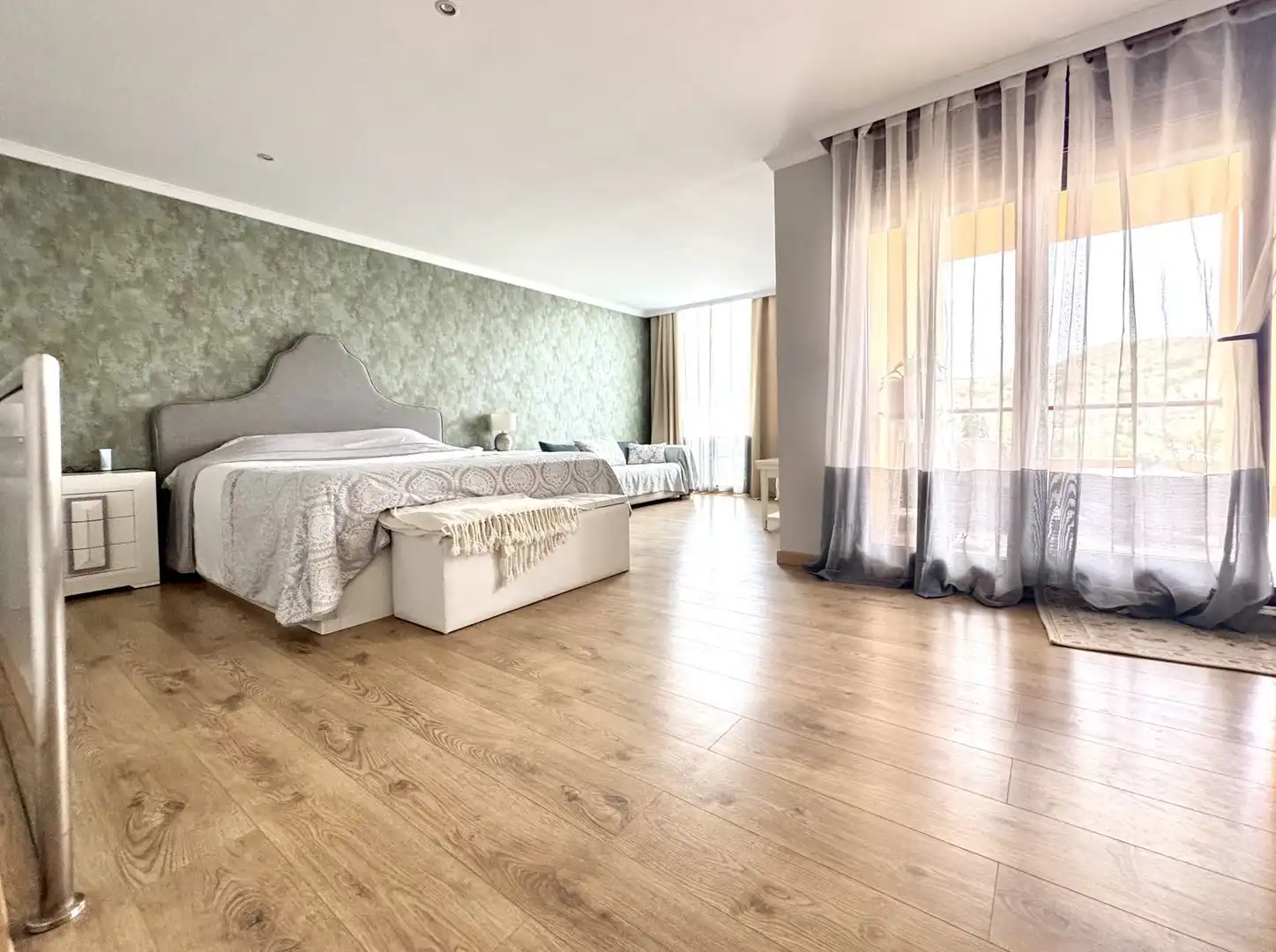 Ático con jardín en venta en Urbanizacion Parque Botanico las Lomas de Guadalmina, imagen 8