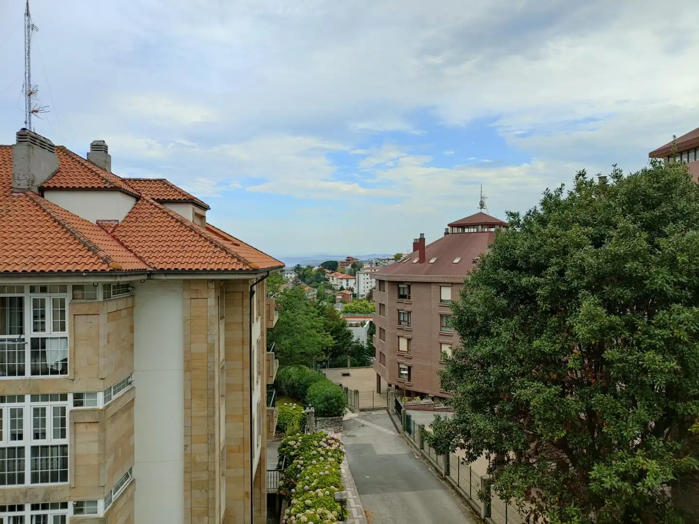 Wohnung zur Miete in Avenida los Infantes, El Sardinero