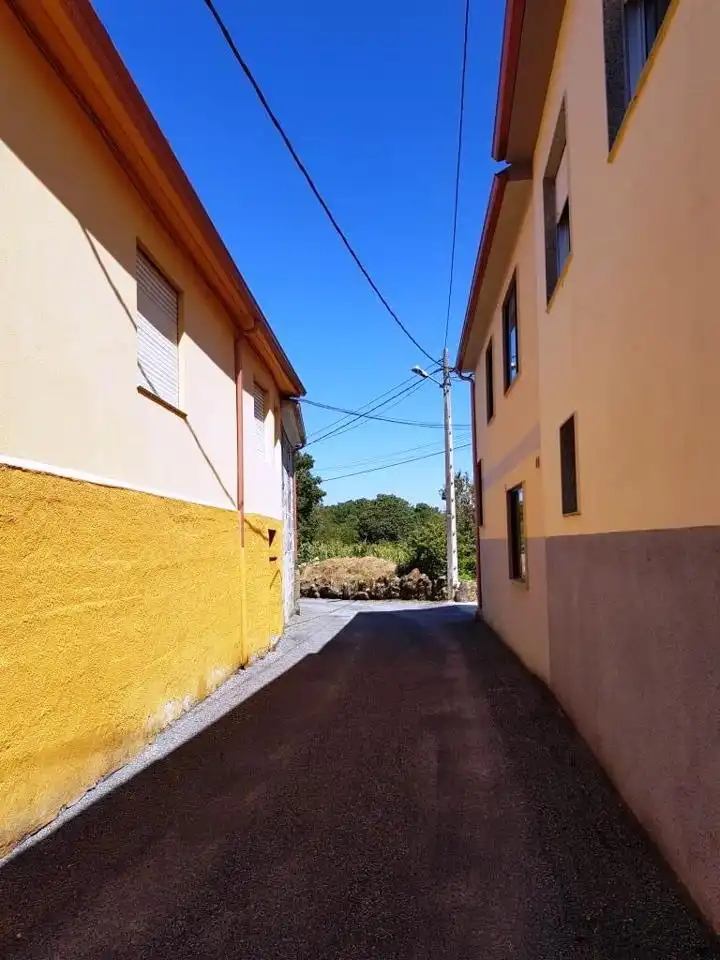 Vista exterior de Casa o xalet en venda en Ramirás amb Terrassa, Moblat i Balcó