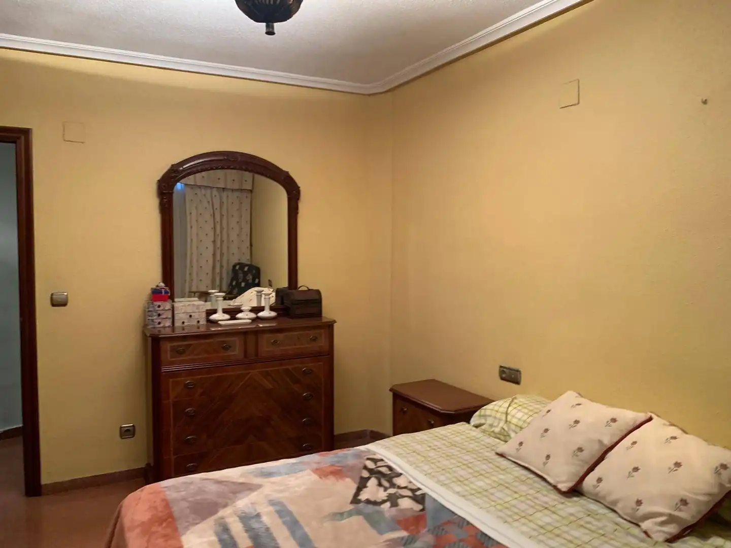 Dormitori de Pis en venda en Elche / Elx amb Aire condicionat, Jardí privat i Terrassa