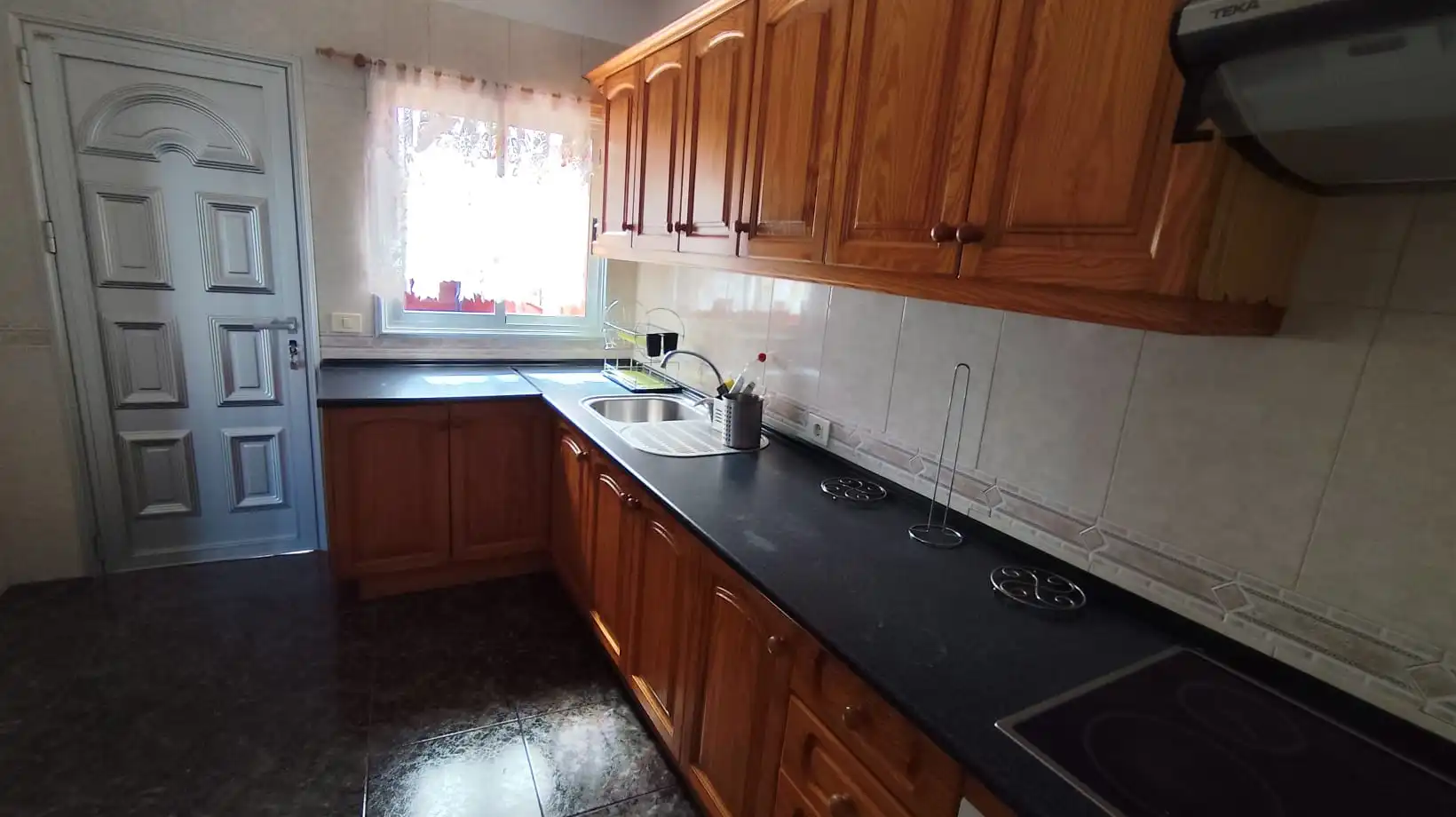 Kitchen of Flat for rent in El Rosario  with Furnished and Washing machine