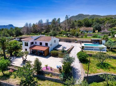 Villa con piscina in vendita a Benissa pueblo