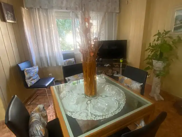 Comedor de Piso en venta en Rubí con Calefacción, Amueblado y Horno