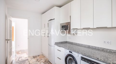 Foto 2 de Piso de alquiler en San Bartolomé, Sevilla Capital