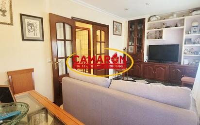 Sala d'estar de Planta baixa en venda en Coria del Río