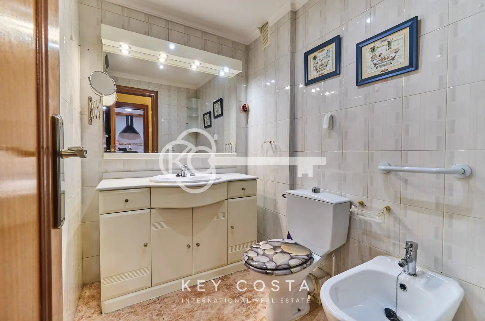 Badezimmer von Wohnung zum Verkauf in Alicante / Alacant mit Möbliert