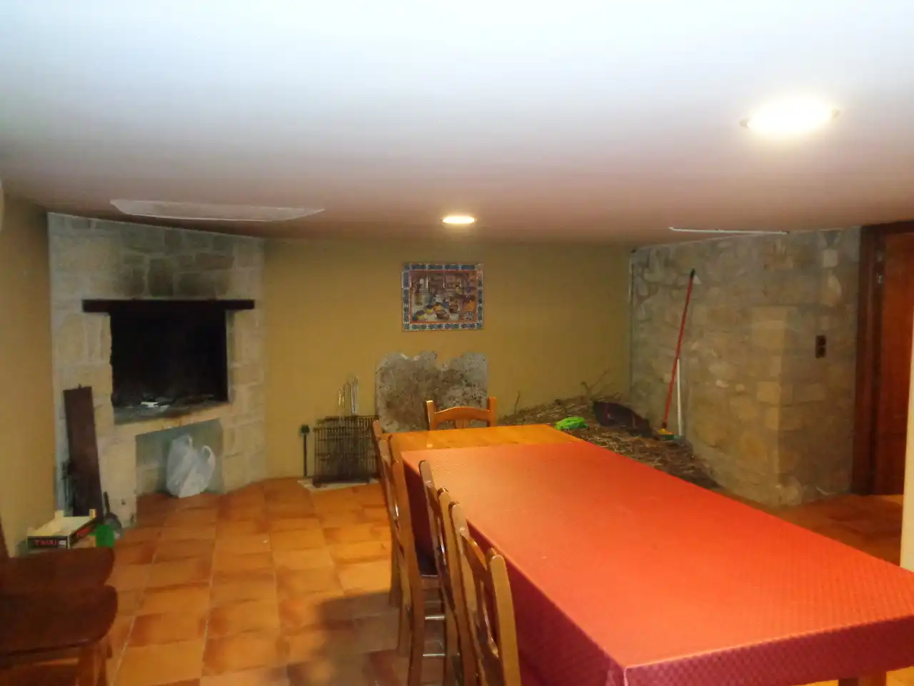 Edificio en venta en Anguciana