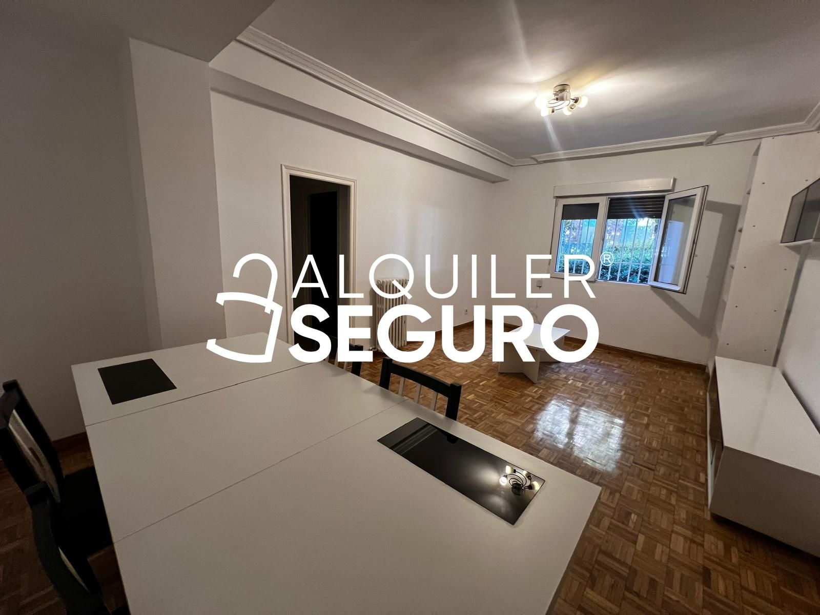 Flat to rent in del Duque de Sevilla, El Viso