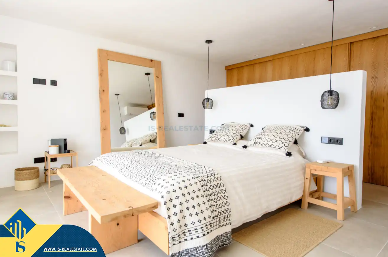 Habitación de Casa o chalet en venta en Sant Josep de sa Talaia con Aire acondicionado, Calefacción y Jardín privado
