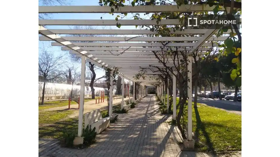 Exterior view of Flat for rent in Madrid  with Air Conditioner, Heating and Furnished