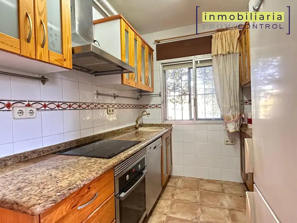 Kitchen of Houses for sale in San Mateo de Gállego  with Air Conditioner, Heating and Private garden