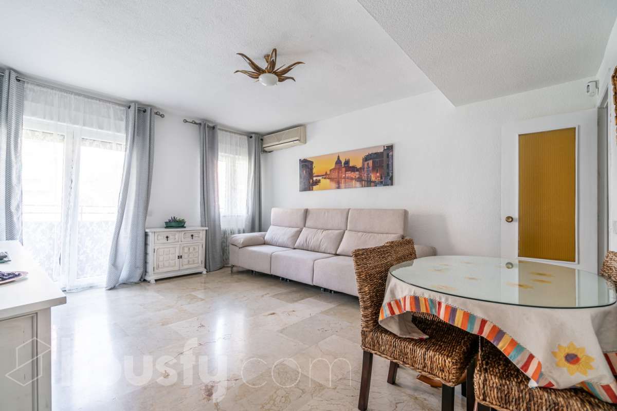 Living room of Flat to rent in  Toledo Capital  with Air Conditioner, Heating and Terrace