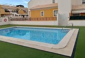 Casa o xalet de lloguer a Los Arenales del Sol