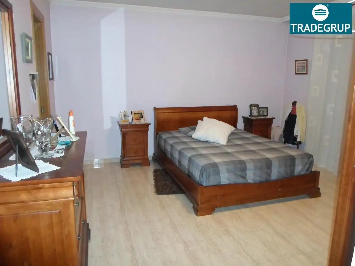 Habitación de Casa adosada en venta en Santa Margarida de Montbui con Calefacción, Terraza y Balcón