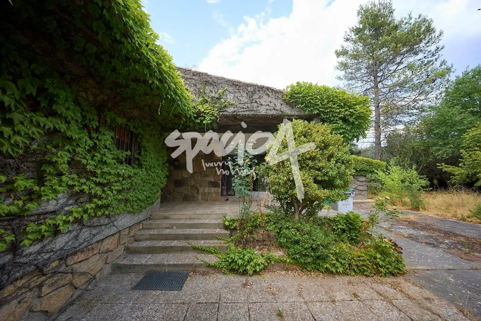 Exterior view of Houses for sale in Galapagar  with Heating, Private garden and Terrace