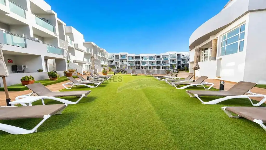 Terrace of Apartments for sale in La Oliva