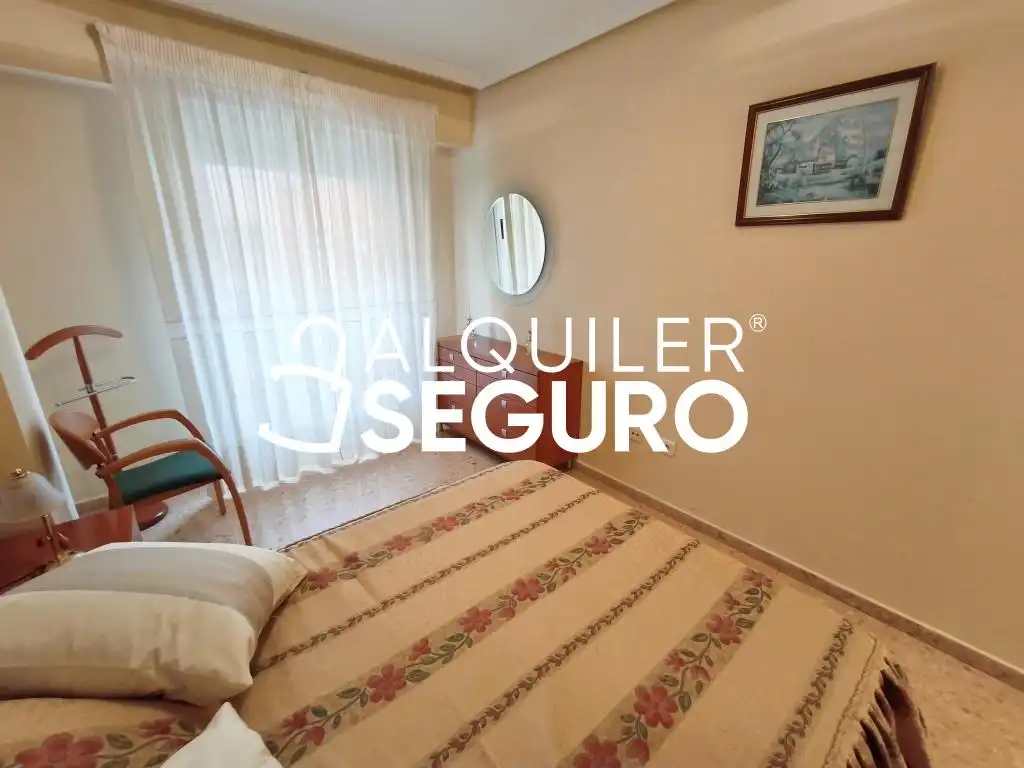 Piso de alquiler en Manuel Maciá Sempere, Altozano - Conde Lumiares