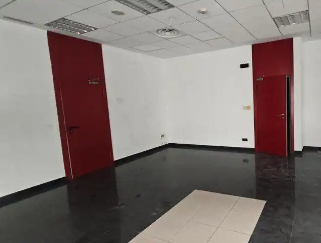 Commercial properties for sale in Getafe  with Air Conditioner