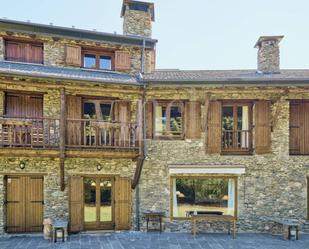 Exterior view of Single-family semi-detached for sale in Fontanals de Cerdanya  with Terrace