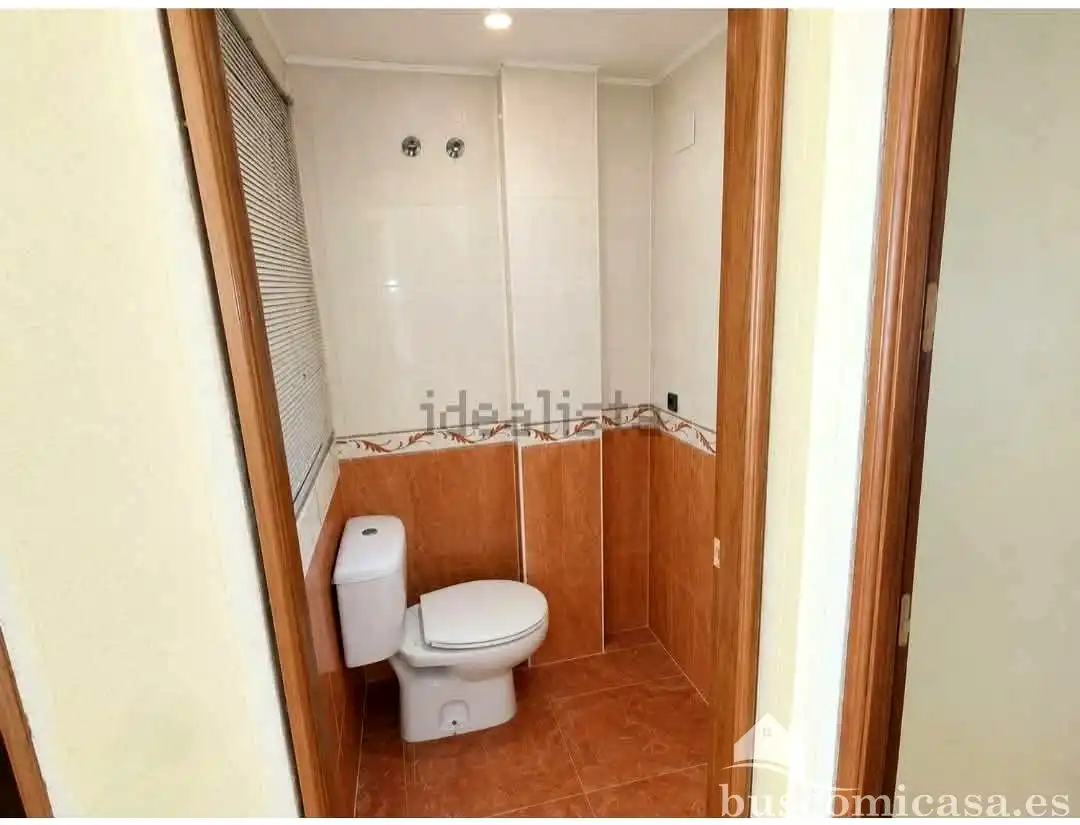 Casa amb balcó en venda a Avenida Doctor Juan Reyes, imagen 8