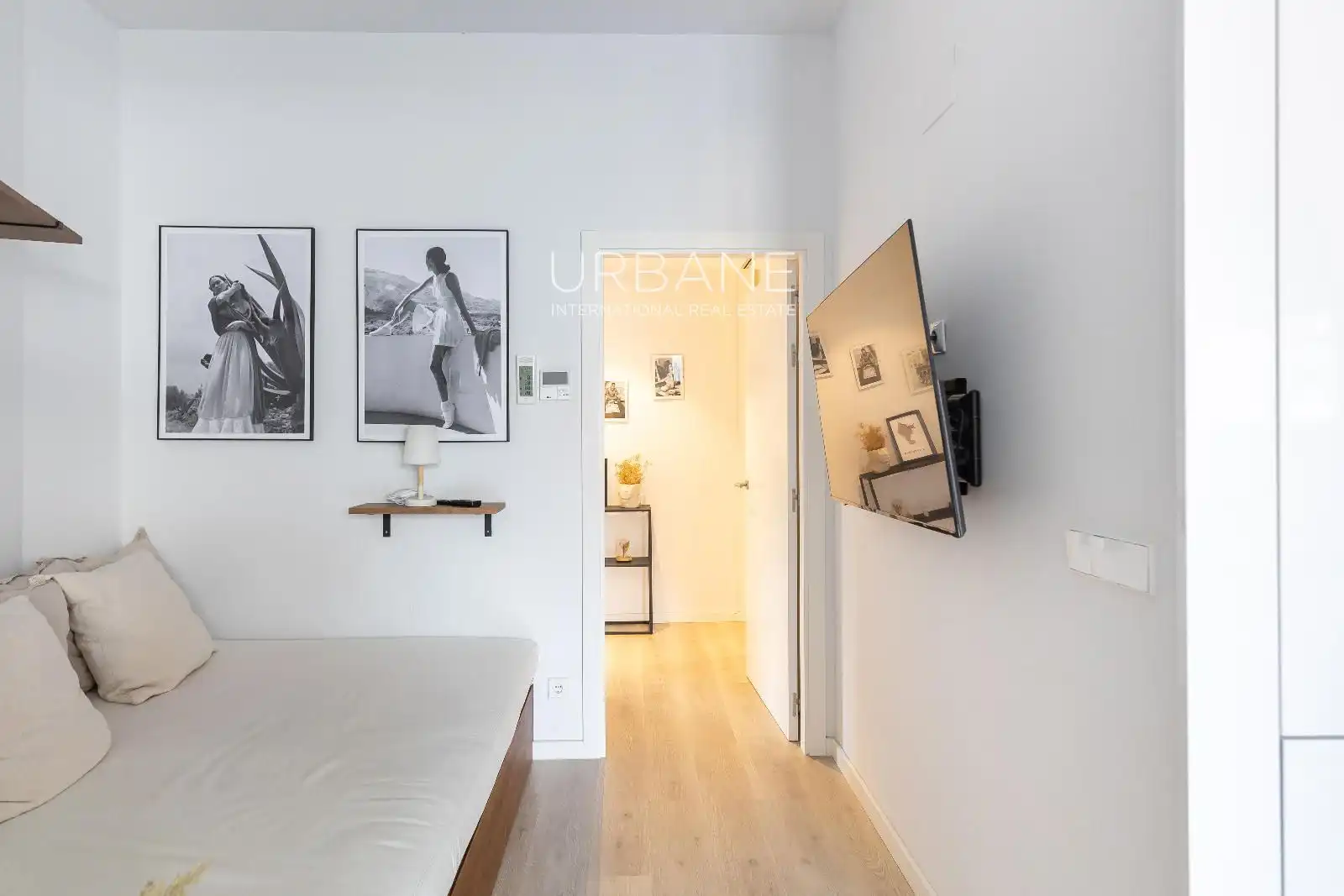 Bedroom of Flat for sale in Barcelona  with Air Conditioner, Heating and Terrace