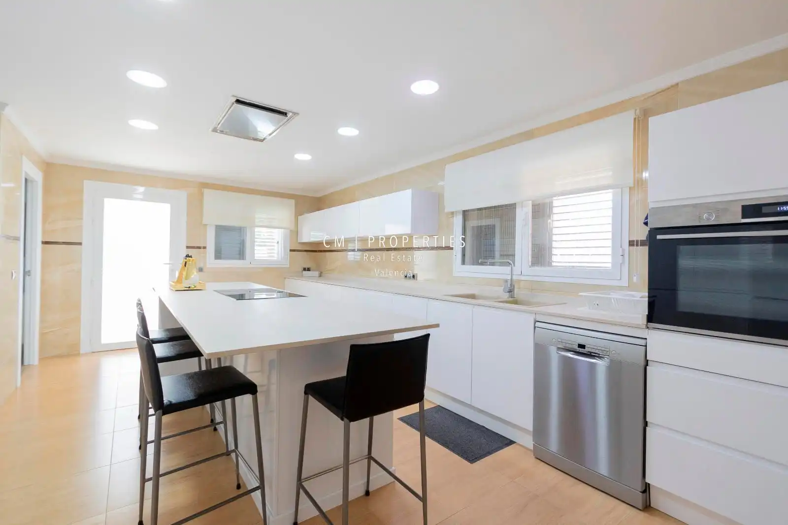 Houses for sale in Malaga, Entrepinos